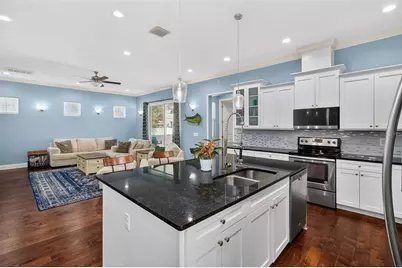 3503 W Price Avenue, Tampa, FL 33611 - Photo 9