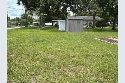 2518 40th Avenue N, Saint Petersburg, FL 33710 - Photo 47