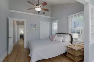 1201 Highland St N, Saint Petersburg, FL 33701 - Photo 9