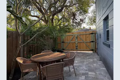 1201 Highland Street N, Saint Petersburg, FL 33701 - Photo 27