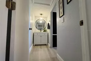 1201 Highland St N, Saint Petersburg, FL 33701 - Photo 25