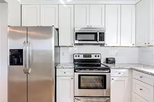 104 W Osborne Ave, Tampa, FL 33603 - Photo 5