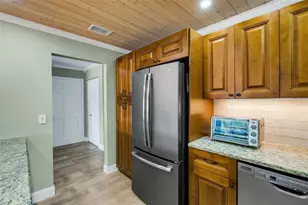 203 Aspen Cir, Seminole, FL 33777 - Photo 19