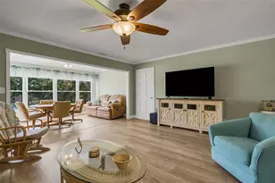 203 Aspen Cir, Seminole, FL 33777 - Photo 7