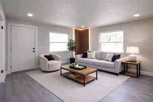 5418 6th Ave S, Saint Petersburg, FL 33707 - Photo 3