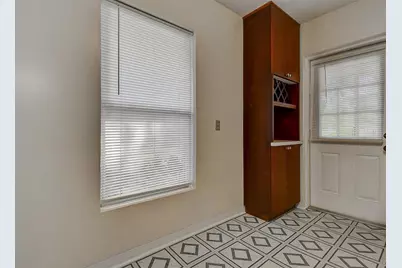 2534 40th Avenue N, Saint Petersburg, FL 33714 - Photo 31