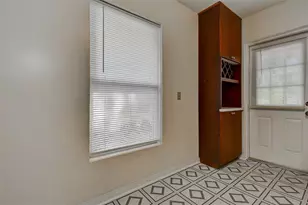 2534 40th Ave N, Saint Petersburg, FL 33714 - Photo 31