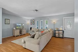 12728 Buckhorn Dr, Hudson, FL 34669 - Photo 21