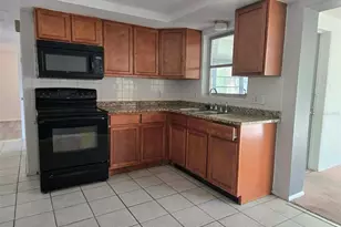 5605 Dolores, Holiday, FL 34690 - Photo 5