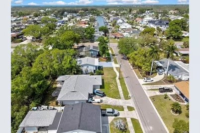 8424 Stillbrook Avenue, Tampa, FL 33615 - Photo 49