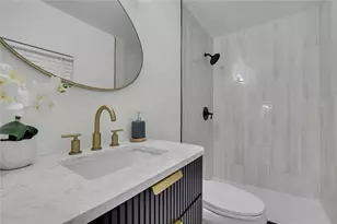 8424 Stillbrook Ave, Tampa, FL 33615 - Photo 19