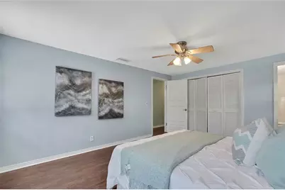 8424 Stillbrook Avenue, Tampa, FL 33615 - Photo 31