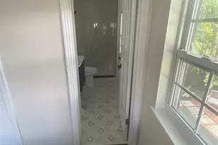 8424 Stillbrook Ave, Tampa, FL 33615 - Photo 13