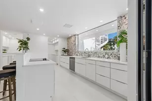 7647 Sanderling Rd, Sarasota, FL 34242 - Photo 31