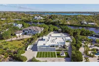 7647 Sanderling Road, Sarasota, FL 34242 - Photo 59