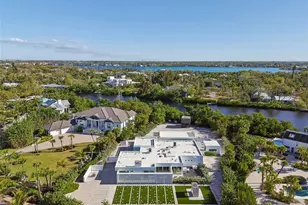 7647 Sanderling Rd, Sarasota, FL 34242 - Photo 59
