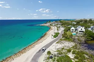 7647 Sanderling Rd, Sarasota, FL 34242 - Photo 67