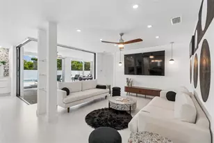 7647 Sanderling Rd, Sarasota, FL 34242 - Photo 41