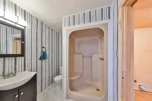 3908 W Wallace Ave, Tampa, FL 33611 - Photo 17