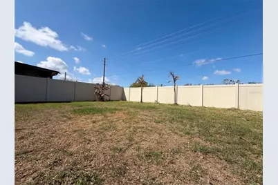 17005 Peaceful Valley Drive, Wimauma, FL 33598 - Photo 25