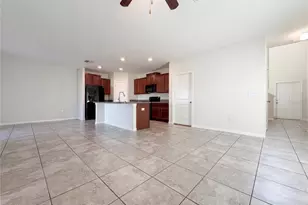 17005 Peaceful Valley Dr, Wimauma, FL 33598 - Photo 5