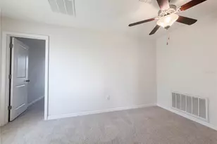 17005 Peaceful Valley Dr, Wimauma, FL 33598 - Photo 11