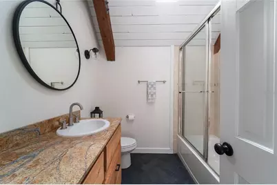 8303 N River Oaks Court, Tampa, FL 33617 - Photo 25