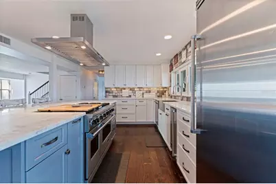 3901 14th Street NE, Saint Petersburg, FL 33703 - Photo 13