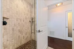 3901 14th St NE, Saint Petersburg, FL 33703 - Photo 19