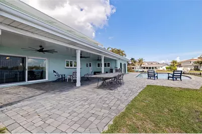 3901 14th Street NE, Saint Petersburg, FL 33703 - Photo 37