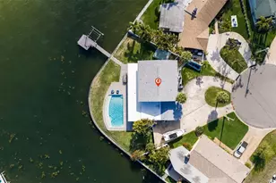 3901 14th St NE, Saint Petersburg, FL 33703 - Photo 51