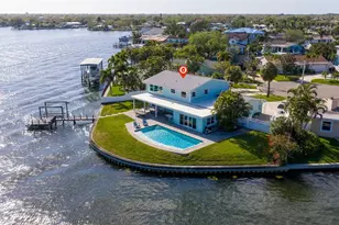 3901 14th St NE, Saint Petersburg, FL 33703 - Photo 5