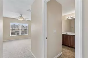 20112 Indian Rosewood Dr, Tampa, FL 33647 - Photo 43