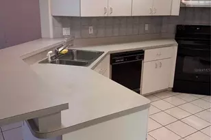 10330 Armadillo Ct, New Port Richey, FL 34654 - Photo 15