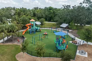 6821 Chloe Ct, Sarasota, FL 34241 - Photo 7