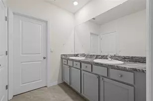 1287 Colt Creek Pl, Wesley Chapel, FL 33543 - Photo 17