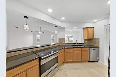 10452 Fordham Street, Spring Hill, FL 34608 - Photo 25