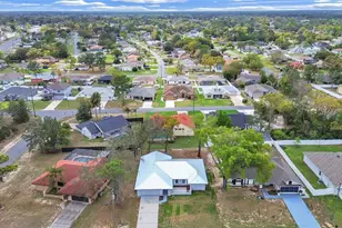 10452 Fordham St, Spring Hill, FL 34608 - Photo 3