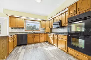 11202 Winn Rd, Riverview, FL 33569 - Photo 11