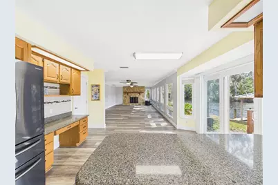 11202 Winn Road, Riverview, FL 33569 - Photo 7