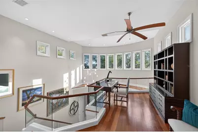 2279 Mermaid Point NE, Saint Petersburg, FL 33703 - Photo 35