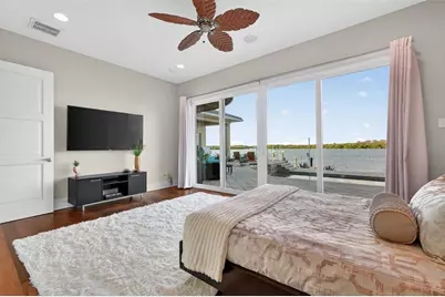 2279 Mermaid Point NE, Saint Petersburg, FL 33703 - Photo 31