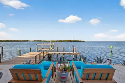2279 Mermaid Point NE, Saint Petersburg, FL 33703 - Photo 51