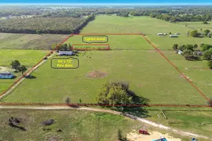 855 NE 107th Rd, Oxford, FL 34484 - Photo 1