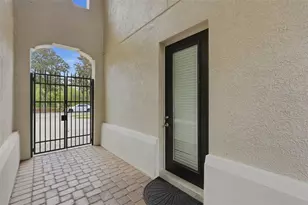 1501 Amarone Pl, Lutz, FL 33548 - Photo 17