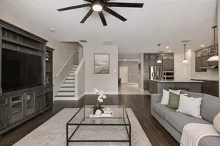 10335 Summer Azure Dr, Riverview, FL 33578 - Photo 3