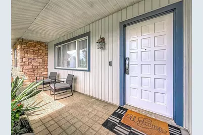 2071 Butternut Circle E, Clearwater, FL 33763 - Photo 11