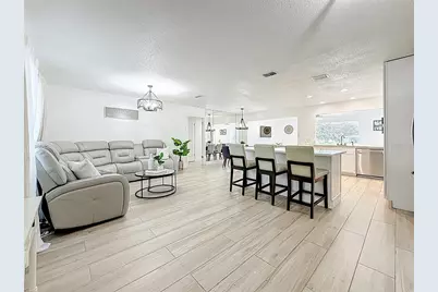 2071 Butternut Circle E, Clearwater, FL 33763 - Photo 13