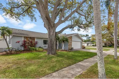 11796 Saree Court, Seminole, FL 33778 - Photo 3