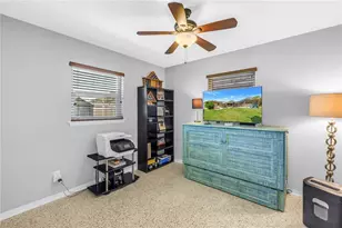 6800 17th St S, Saint Petersburg, FL 33712 - Photo 19